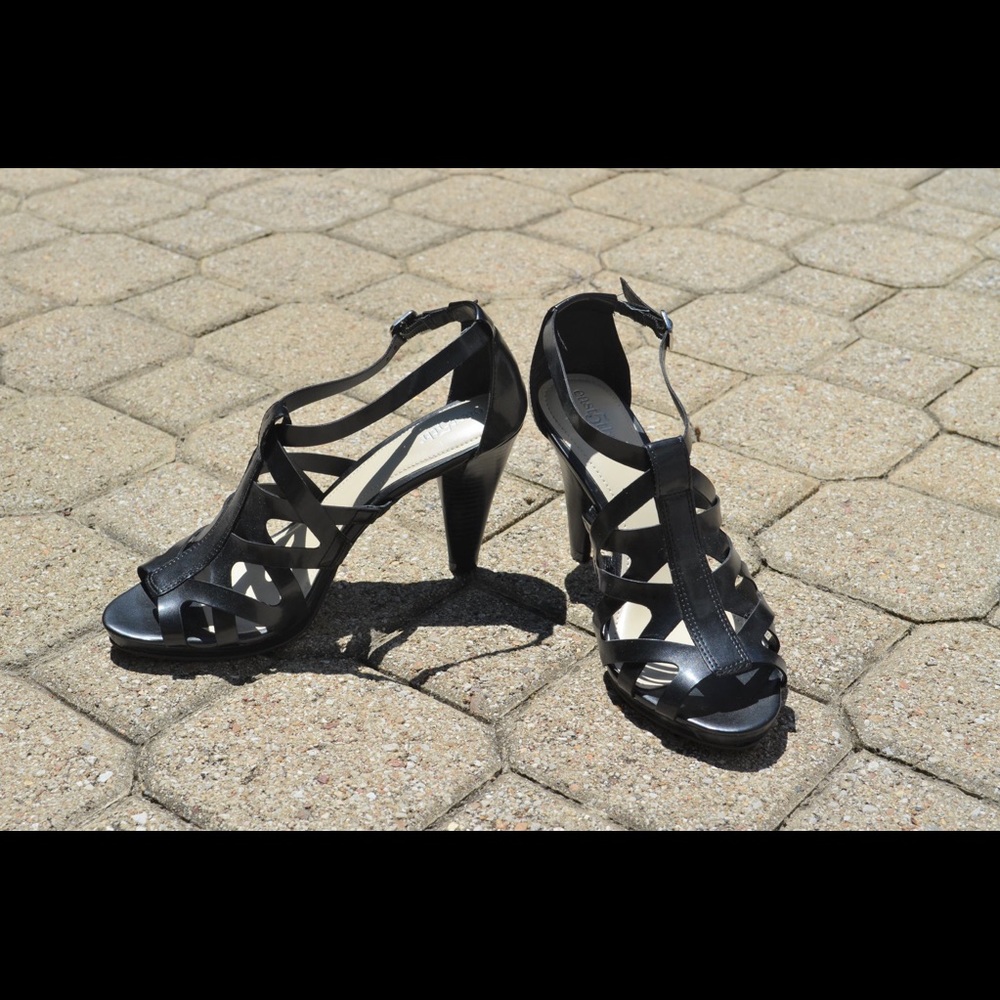 Shoes - East 5th